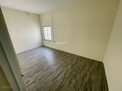 Gehäuse In Thuan An, Vietnam Gehäuse In Thuan An, Vietnam