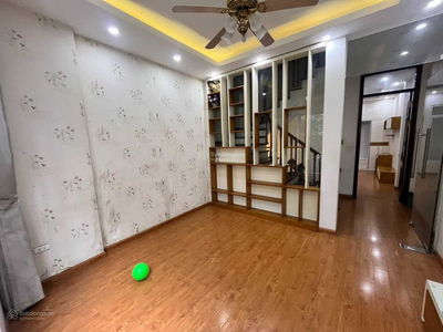 Gehäuse In Ha GJong, Vietnam Gehäuse In Ha GJong, Vietnam