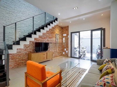 Свойство in Ho Chi Minh City