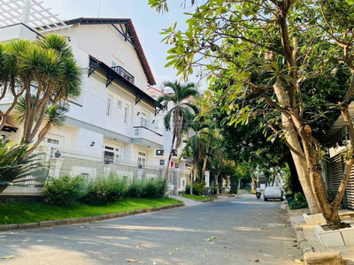 Khu phố Nam Thiên 1,2,3, Vietnam  Khu phố Nam Thiên 1,2,3, Vietnam