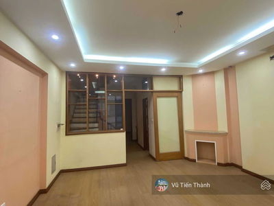 Gehäuse In Hanoi, Vietnam Gehäuse In Hanoi, Vietnam