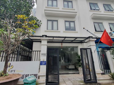 Gehäuse In Ha GJong, Vietnam Gehäuse In Ha GJong, Vietnam