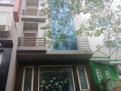 Gehäuse In Hanoi, Vietnam Gehäuse In Hanoi, Vietnam