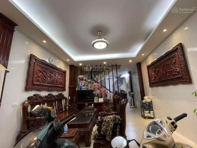 Gehäuse In Ha GJong, Vietnam Gehäuse In Ha GJong, Vietnam