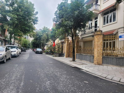 Gehäuse In Ha GJong, Vietnam Gehäuse In Ha GJong, Vietnam