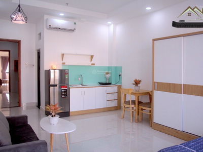 Le Thuc Hoach Street, Vietnam Le Thuc Hoach Street, Vietnam