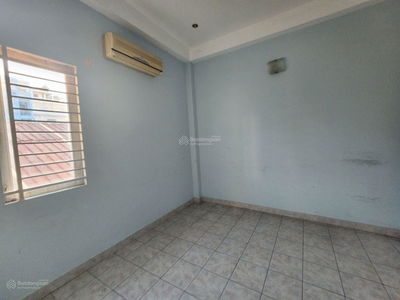 Gehäuse In Nha Be, Vietnam Gehäuse In Nha Be, Vietnam