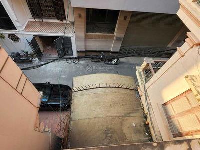 Housing in Hanoi, Vietnam Housing in Hanoi, Vietnam