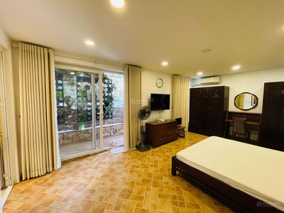 Gehäuse In Hanoi, Vietnam Gehäuse In Hanoi, Vietnam