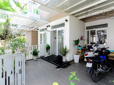 Merita Reed Tower, Vietnam Merita Reed Tower, Vietnam