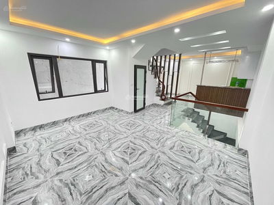 Жилье в Hanoi, Vietnam Жилье в Hanoi, Vietnam