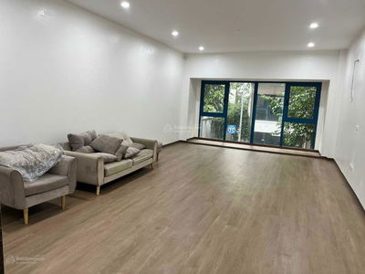 TSQ Galaxy, Vietnam TSQ Galaxy, Vietnam