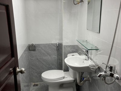 Gehäuse In Hanoi, Vietnam Gehäuse In Hanoi, Vietnam