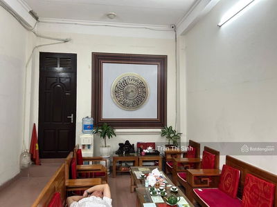 Gehäuse In Hanoi, Vietnam Gehäuse In Hanoi, Vietnam