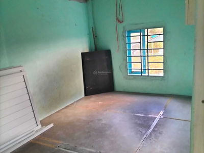 Gehäuse In Can Giuoc, Vietnam Gehäuse In Can Giuoc, Vietnam