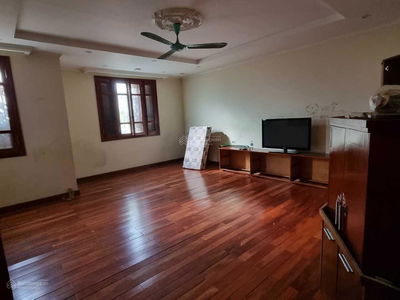 Exchange City, Vietnam Exchange City, Vietnam