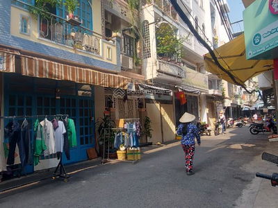 Gehäuse In Nha Be, Vietnam Gehäuse In Nha Be, Vietnam