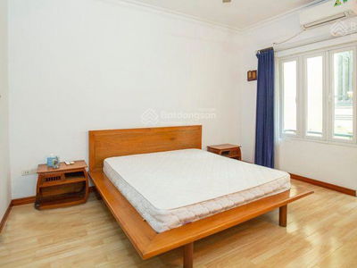 Gehäuse In Hanoi, Vietnam Gehäuse In Hanoi, Vietnam