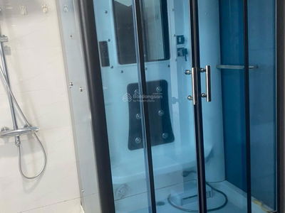 Swan Bay, Vietnam  Swan Bay, Vietnam