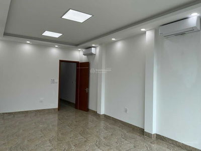 Gehäuse In Hanoi, Vietnam Gehäuse In Hanoi, Vietnam