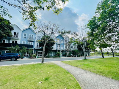 Park Riverside Tan Cang, Vietnam Park Riverside Tan Cang, Vietnam