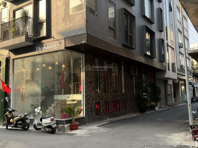 Housing in Hanoi, Vietnam Housing in Hanoi, Vietnam