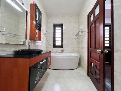 Housing in Nha Be, Vietnam Housing in Nha Be, Vietnam