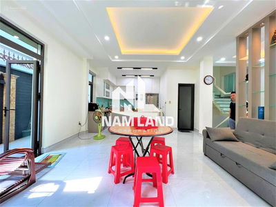 Gehäuse In Nha Be, Vietnam Gehäuse In Nha Be, Vietnam