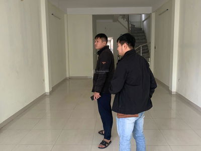 Gehäuse In Ha GJong, Vietnam Gehäuse In Ha GJong, Vietnam