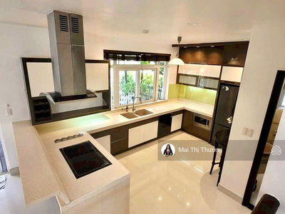 Phú Mỹ Hưng, Vietnam  Phú Mỹ Hưng, Vietnam