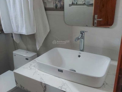 Gehäuse In Hanoi, Vietnam Gehäuse In Hanoi, Vietnam