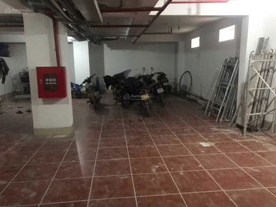 Gehäuse In Hanoi, Vietnam Gehäuse In Hanoi, Vietnam