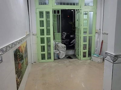 Gehäuse In Nha Be, Vietnam  Gehäuse In Nha Be, Vietnam