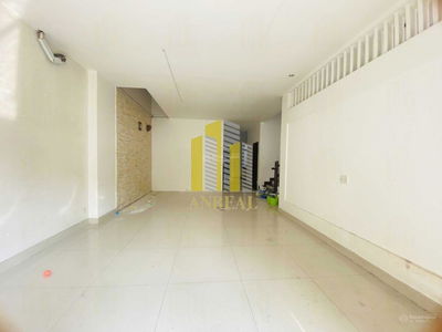 Housing in Nha Be, Vietnam  Housing in Nha Be, Vietnam