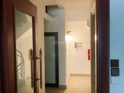 Gehäuse In Hanoi, Vietnam Gehäuse In Hanoi, Vietnam