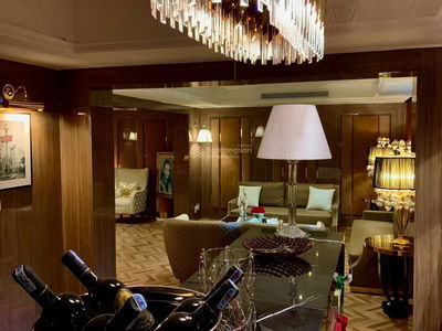 Diamond Island, Vietnam Diamond Island, Vietnam