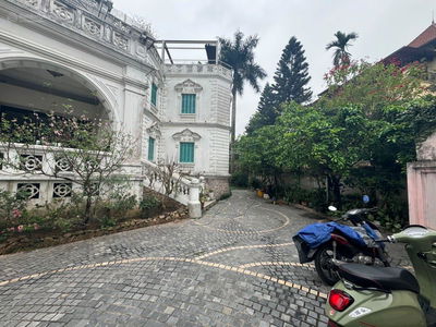 Housing in Hanoi, Vietnam Housing in Hanoi, Vietnam