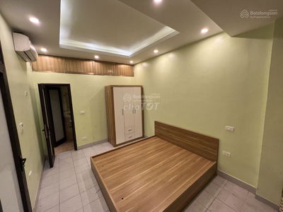 Gehäuse In Hanoi, Vietnam Gehäuse In Hanoi, Vietnam