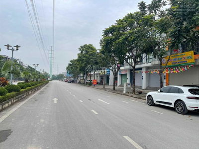 Xuan Phuong Tasco, Vietnam Xuan Phuong Tasco, Vietnam