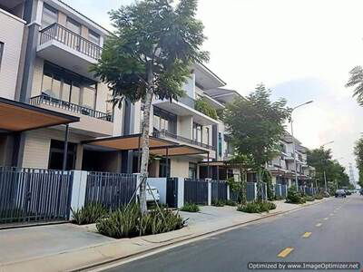 Lavila Kien A - Nha Be, Vietnam  Lavila Kien A - Nha Be, Vietnam