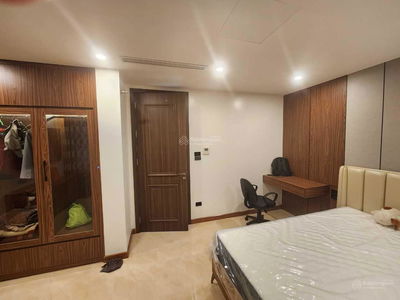 Anh Dung II - Red Star I, Vietnam Anh Dung II - Red Star I, Vietnam