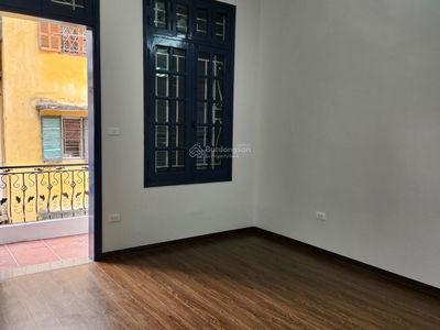 Housing in Hanoi, Vietnam Housing in Hanoi, Vietnam