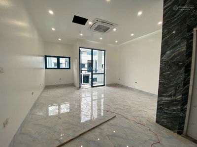 TSQ Galaxy, Vietnam TSQ Galaxy, Vietnam