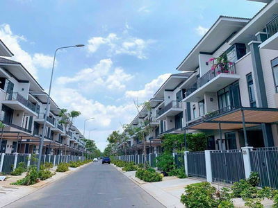 Lavila Kien A - Nha Be, Vietnam  Lavila Kien A - Nha Be, Vietnam