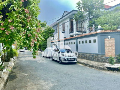 Housing in Nha Be, Vietnam Housing in Nha Be, Vietnam