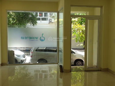 Gehäuse In Hanoi, Vietnam Gehäuse In Hanoi, Vietnam