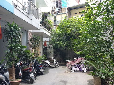 Housing in Hanoi, Vietnam Housing in Hanoi, Vietnam