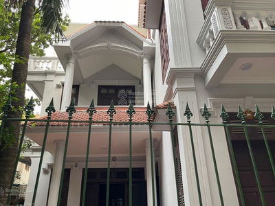 Жилье в Hanoi, Vietnam Жилье в Hanoi, Vietnam