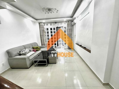 Housing in Nha Be, Vietnam  Housing in Nha Be, Vietnam