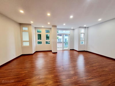 The Peak Garden, Vietnam The Peak Garden, Vietnam